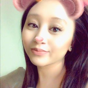 Meet your Posher, Dalena